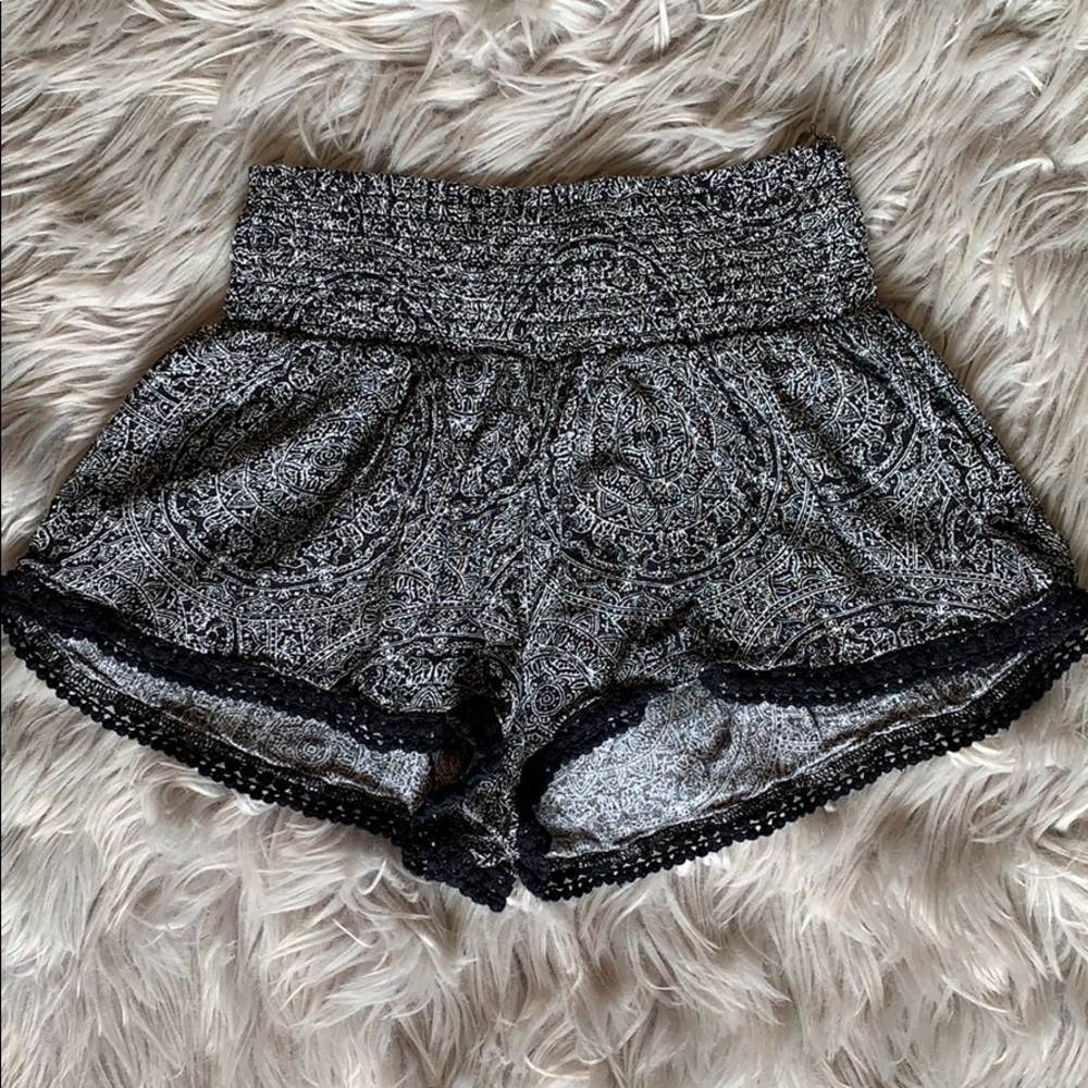 comfortable patterned fabric shorts